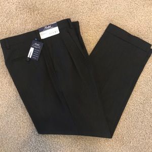 NWT Men’s Ralph Lauren Pleated Pant - 32W x 30L